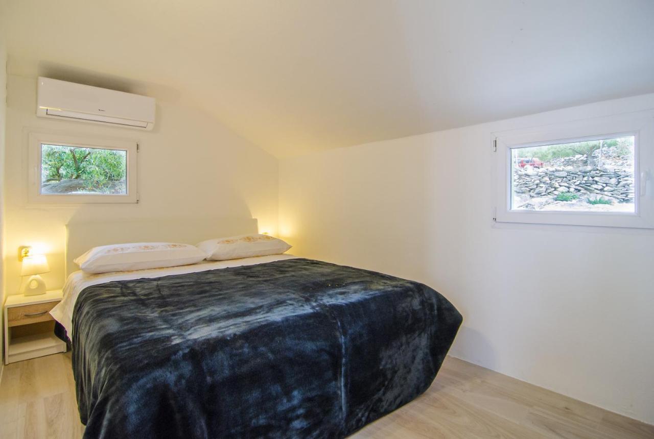 Holiday Home Bliss Сплитска Экстерьер фото