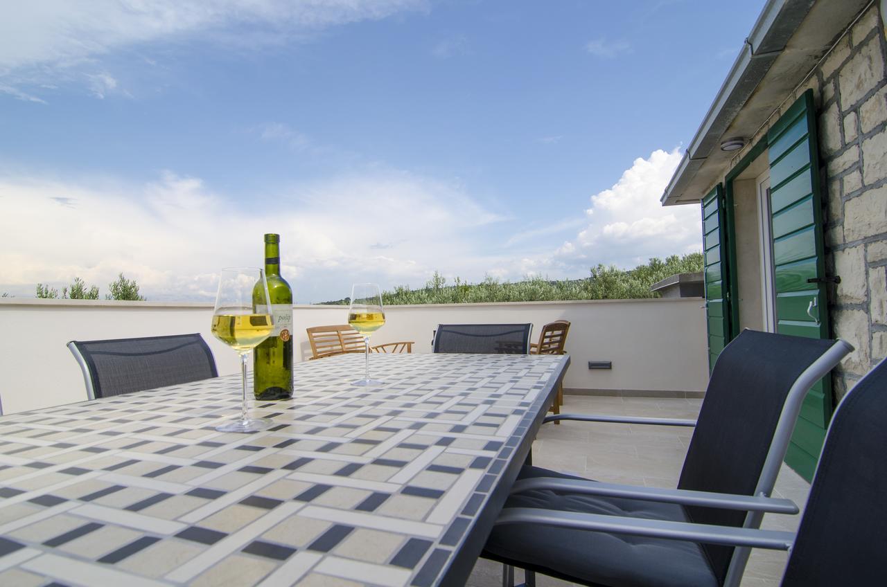 Holiday Home Bliss Сплитска Экстерьер фото